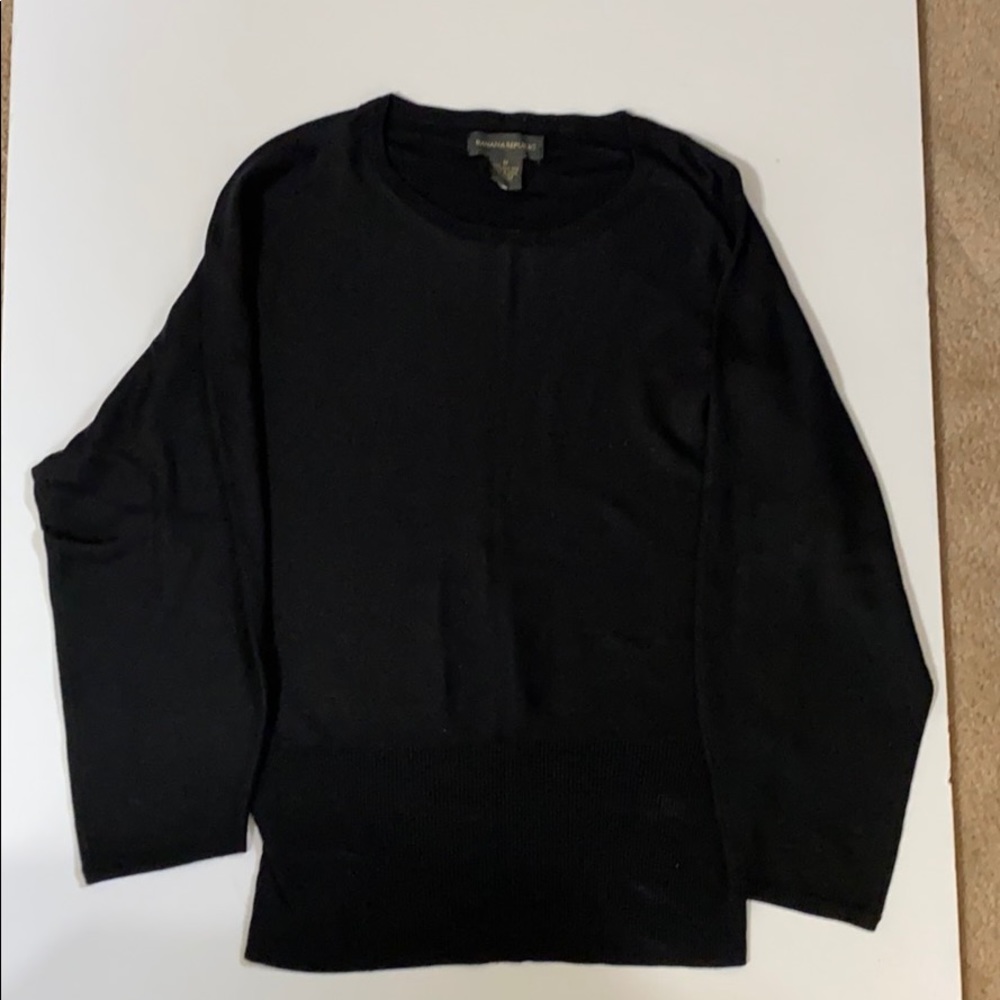 Banana Republic Black 100% silk knit top size m